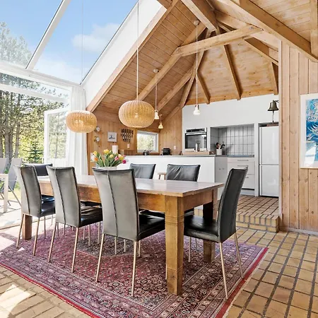 Gorgeous In Fjerritslev With Wifi بيت للعطل *